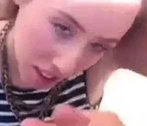 Horny girl wants to blowjob outdoors so why not let her