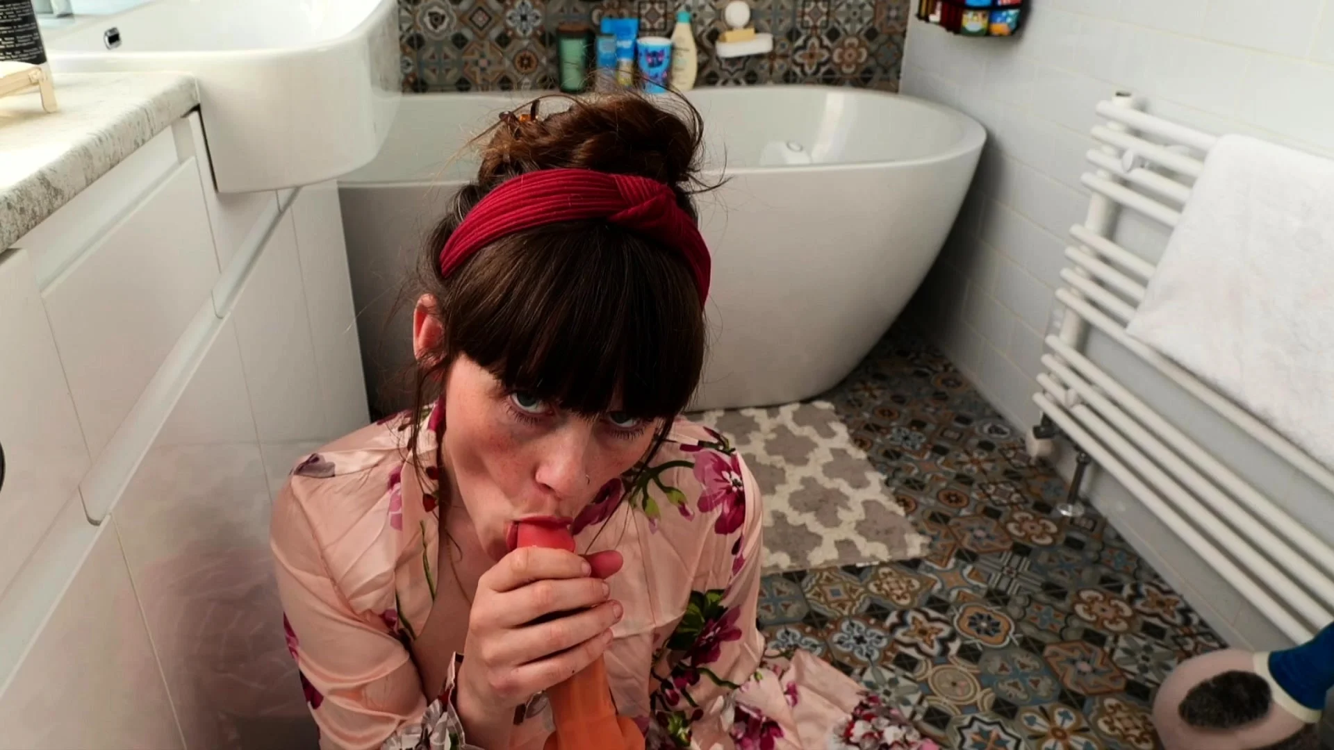 Sydney Harwin - Mommy Finds Your Used Condoms You Used To