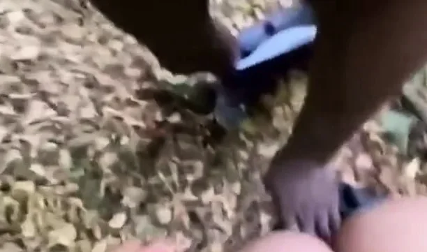 Beurette fait sa pute dans la foret derriere le quartier