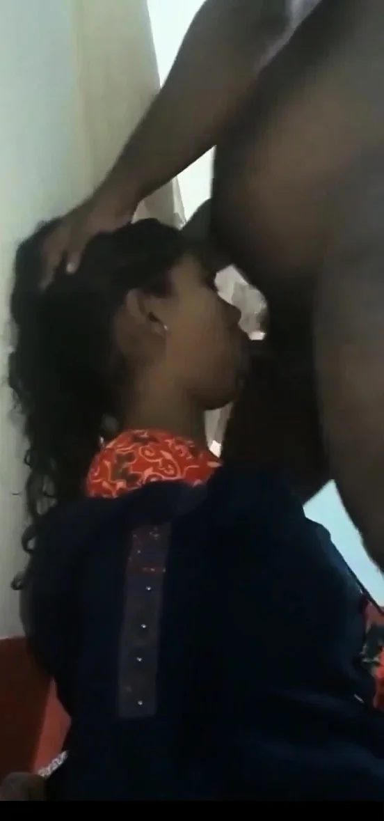 पेटू अंकल ने भतीजी का