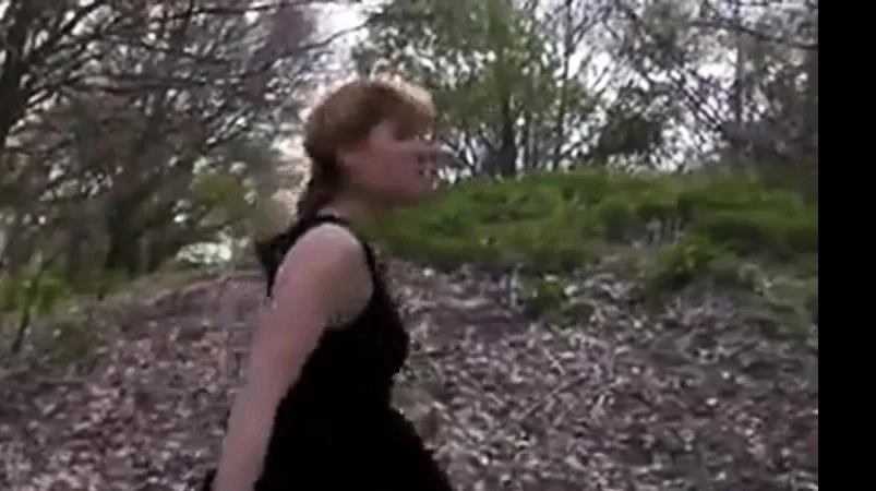 MILF im Park mit Wichse in der Fresse!