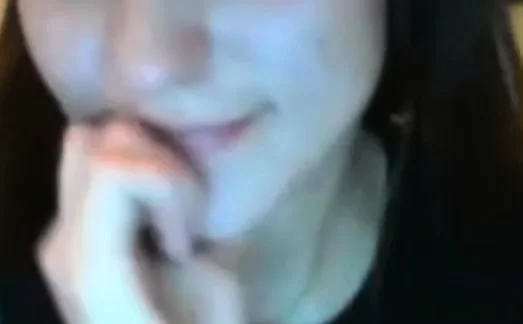 shy brunette 1st time masturbating on cam