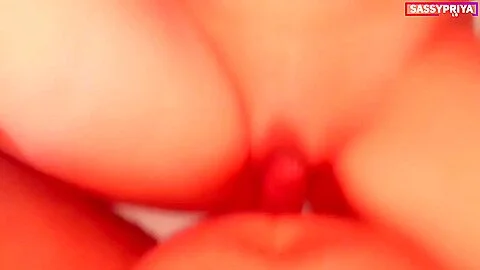 روی بیدمشکم خم شد کوس میماله انگشت میکنه تو کوس Irani Sugardaddy Cum Half Inside My Pussy Half Out