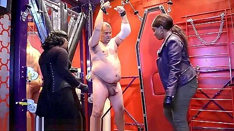 No Escape Ballbusting