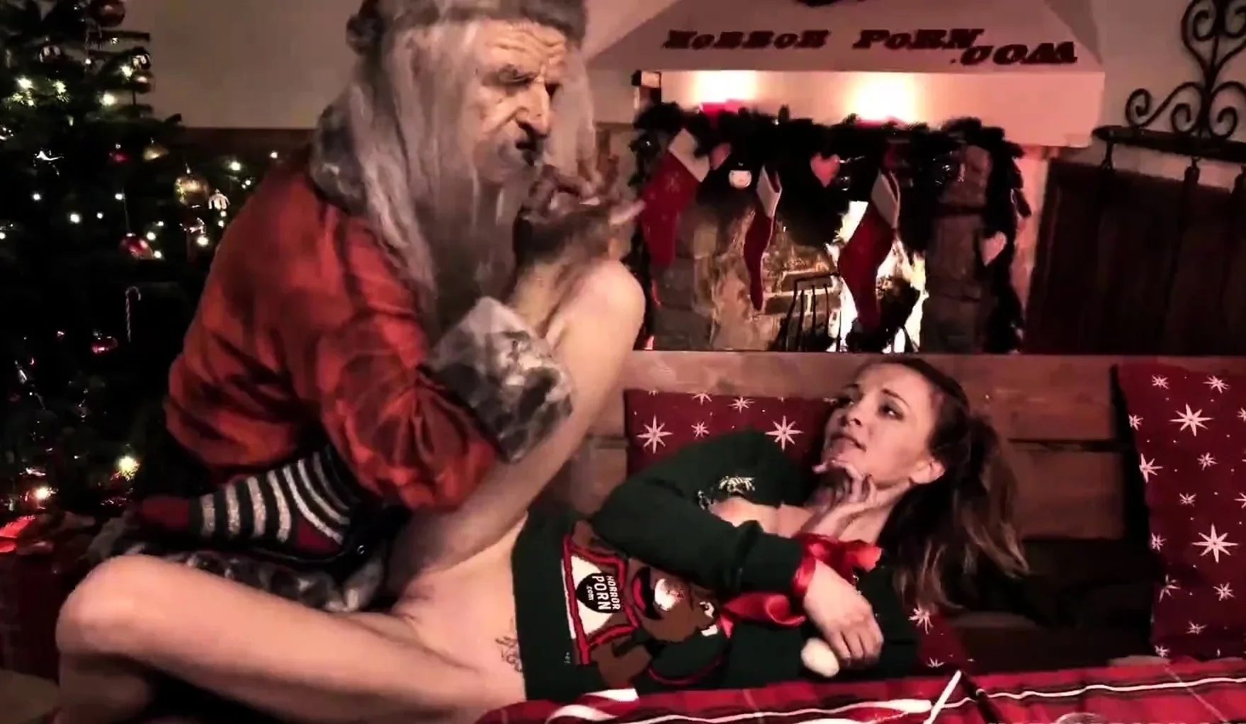 Belle Claire, Amanda Lee - Bad Santa