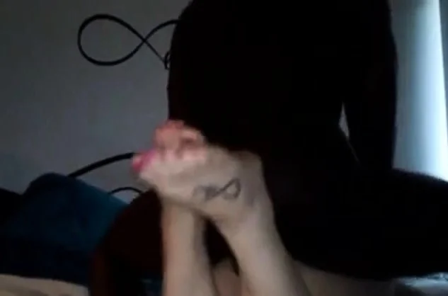 Fucking cheating girl while hubby at work