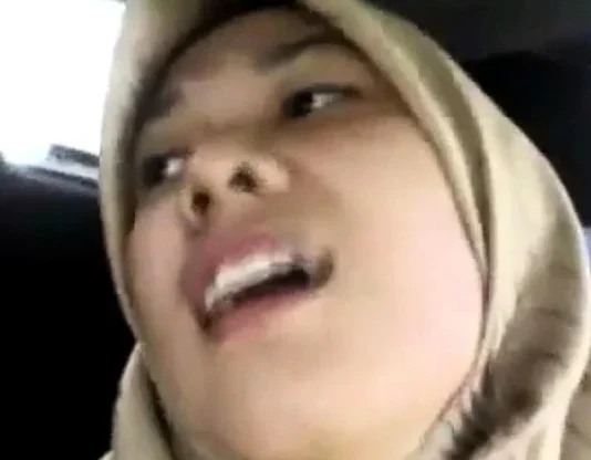 Malay- tudung jahil 1