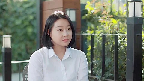 가슴 큰 여자친구 이지수 유해나