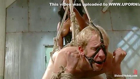 Amazon African Goddess And The Lily White Bitchboy - Goddess Lily