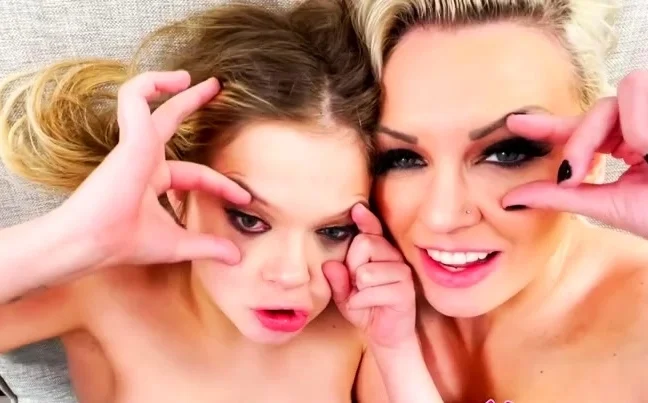 YesGirlz Kenzie Taylor And Coco Lovelock WRB