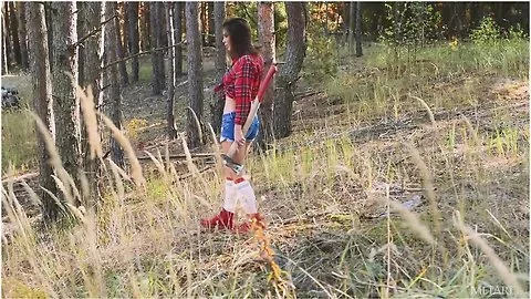 Sexy Lumberjack - Zelda B