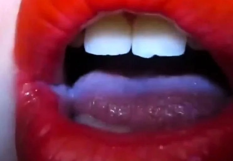 Red Lipstick Weakness