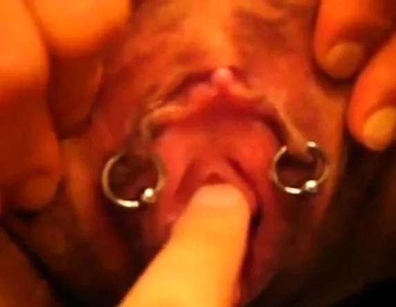Spread to loose pussy No.2 - NM