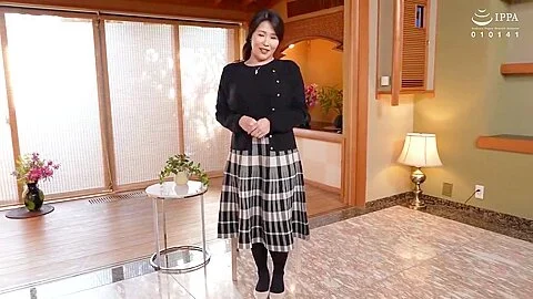 Jrze-143 First Shooting Married Woman Document Mina Mat