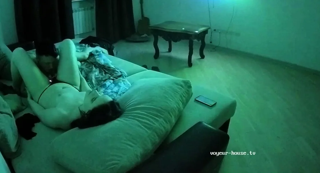 Hot amateur hidden cam