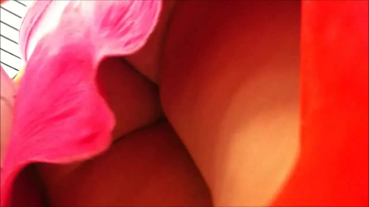Greek upskirt 7