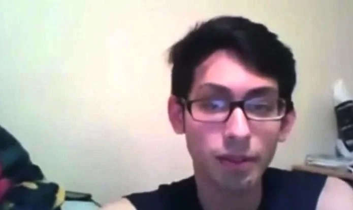 Cute asian girl fucked by a very lucky nerd