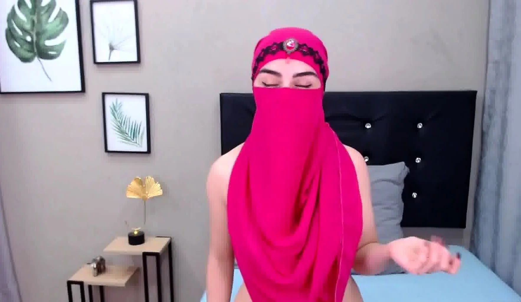 In private she will DP pussy ass
