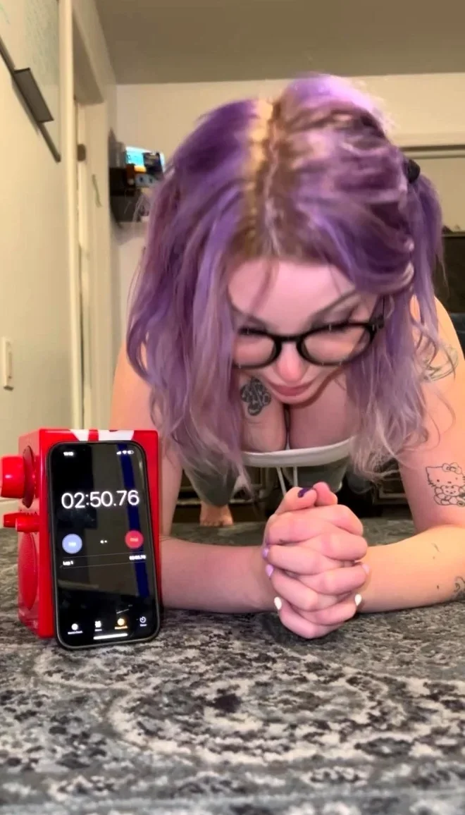 Amateur Webcam Teen Masturbates And Teases