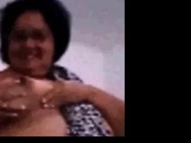 fat perfect granny fingering
