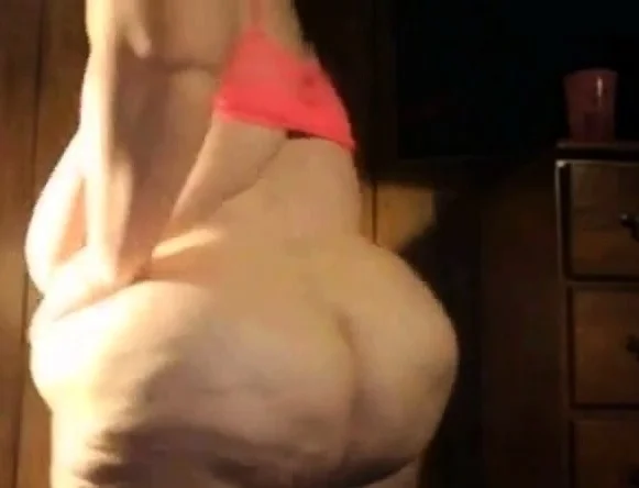 White BBW Pear Showing off her HUGE, Soft Body