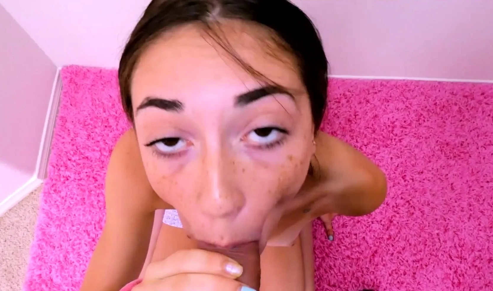 LA New Girl-Tiana Blow Modeling Audition