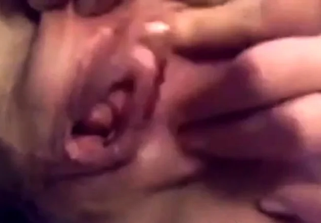 Granny pussy masturbation