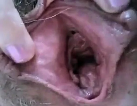 Girl Plays With Her Juicy Pussy