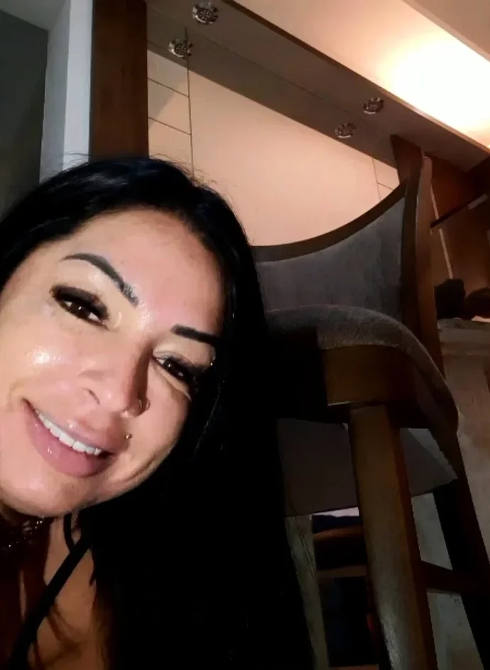 Beautiful brunette in sexy solo fingering masturbation 4 wmv
