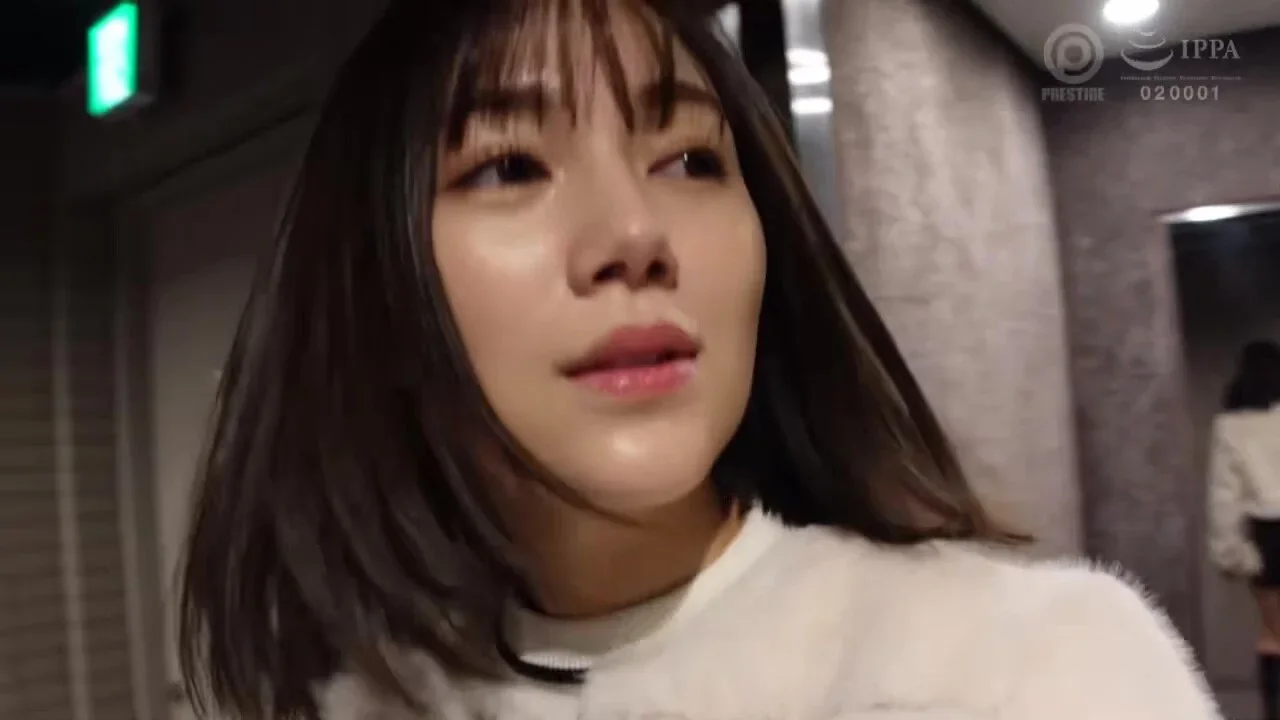 0009987_美女 美人 スレンダーなどが含まれている