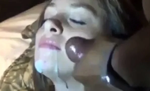 Hot girl Roxie DON'T Like BLACk CUM