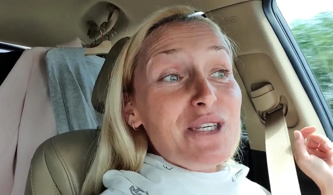 Blonde amateur MILF sucks and jerks for facial