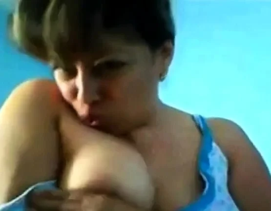 Slut Latin Mom Show pussy ass and tits