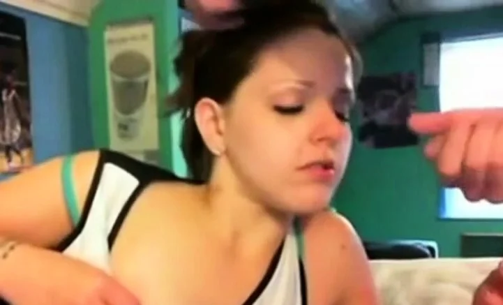 Brunette Girlfriend Webcam Cumshot