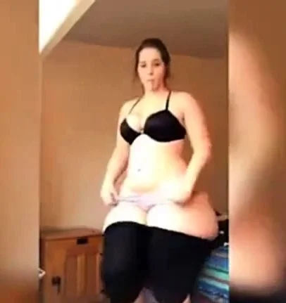 super big butt 17