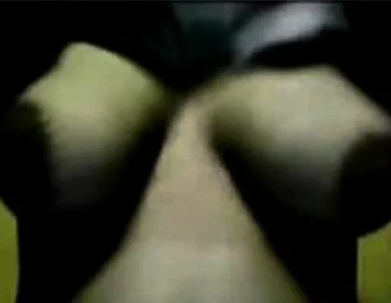 malay- tudung baju kurung depan webcam