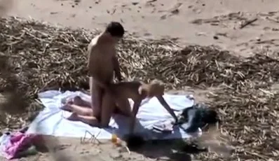 Gorgeous Amateur MILFs Nude Beach Voyeur Close Up Pussy