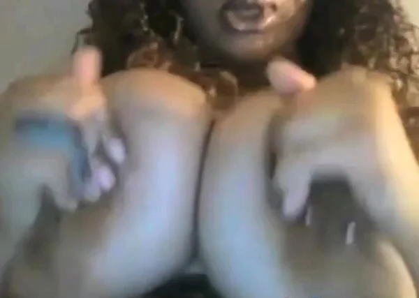 Big Heavy Titties Redbone