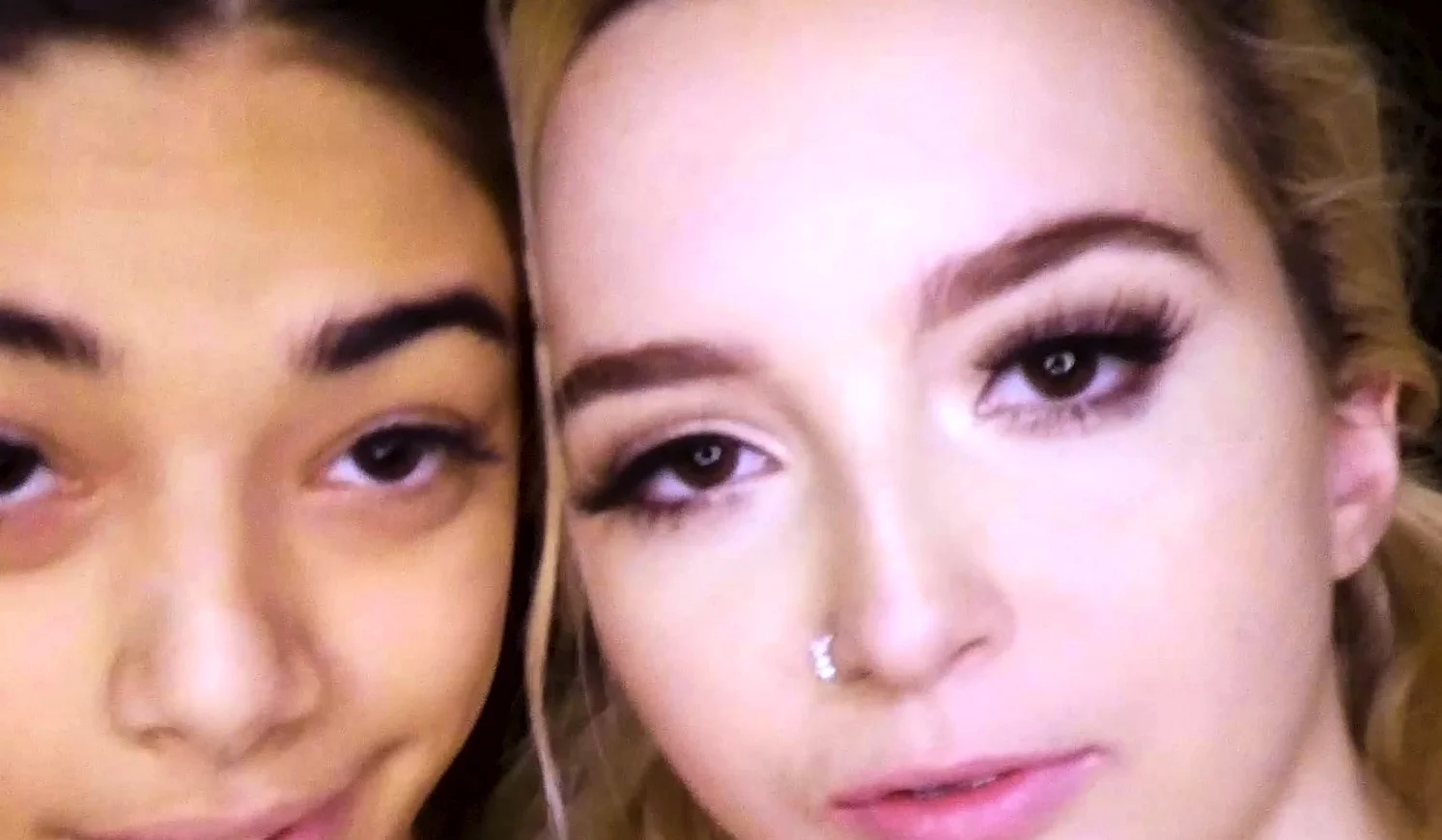 Teen lesbians eating pussy webcam