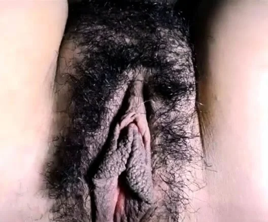 Mature sexy hairy cunt! Amateur!