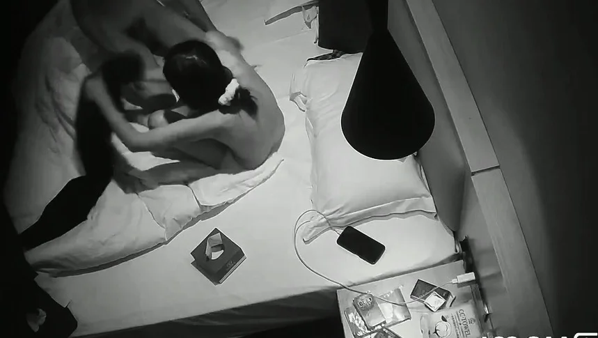 Horny amateur brunette fucked for the cam