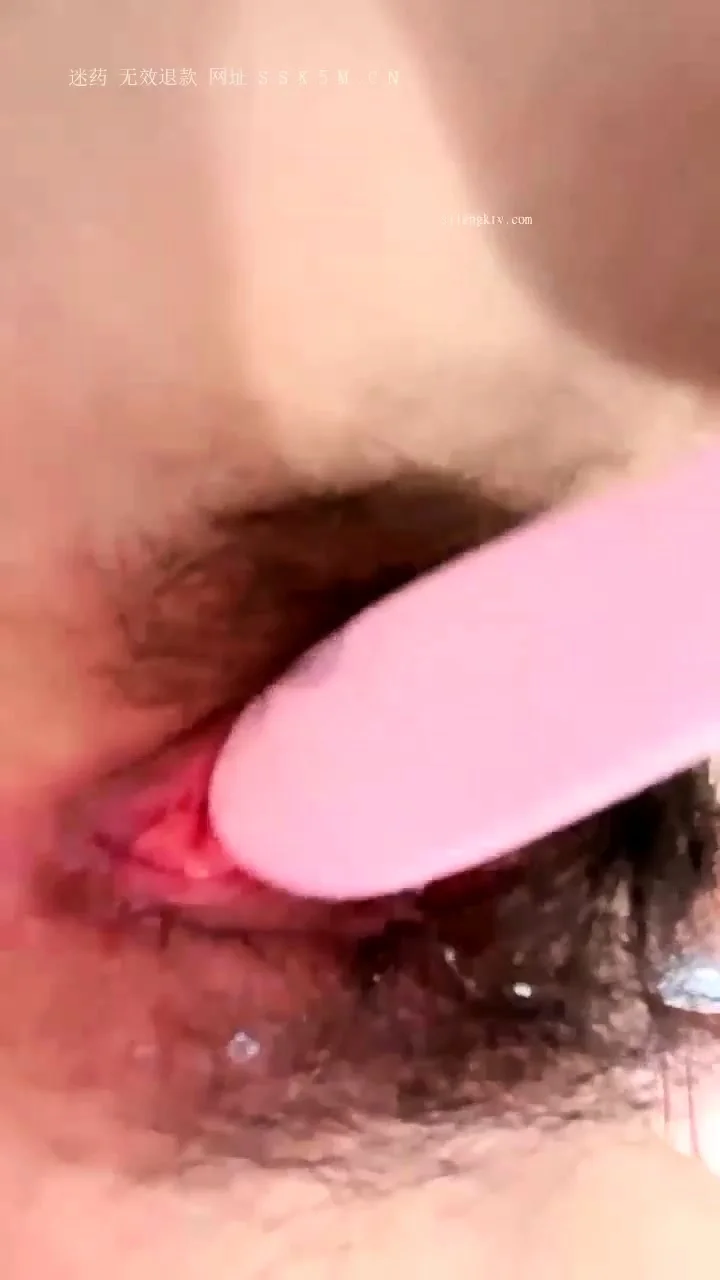Close up pussy orgasm for toying hottie