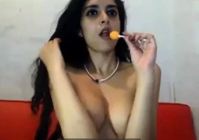 sexy slim girl play with her pussy