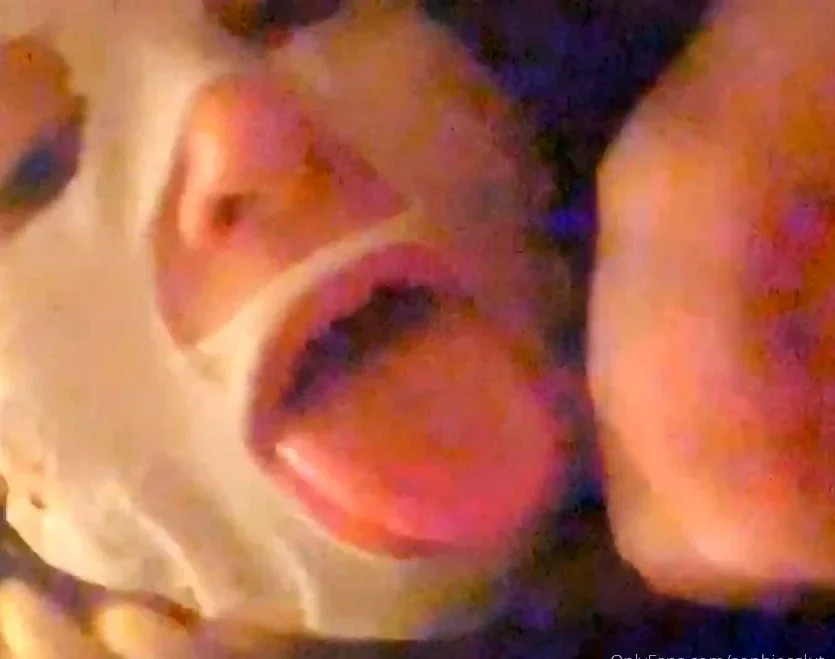 Homemade amateur pov blowjob and cumshot