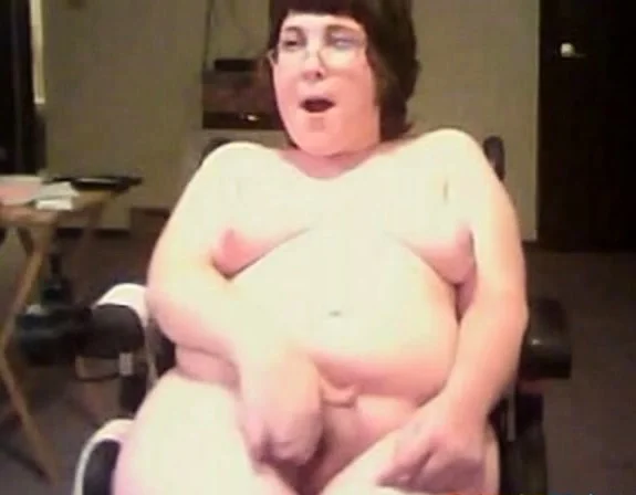 girl in wheelchair masturbating