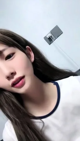 Japanese teen ai aito jerks off a cock