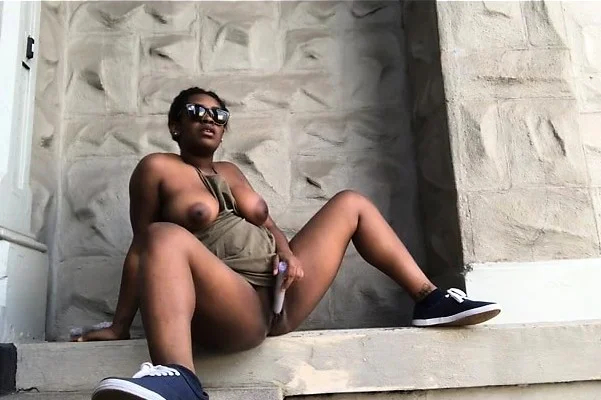 Big boobs ebony belle Jade Aspen get dick and jizz