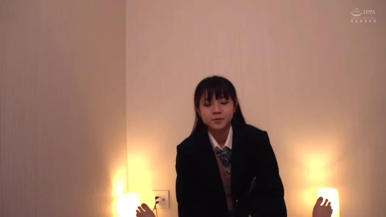 0008763_女子高生 ハプニング ニーソックスなどが含まれている