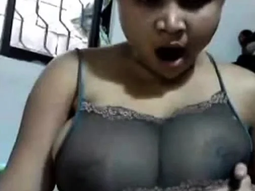 young indian shows her huge tits in webcam