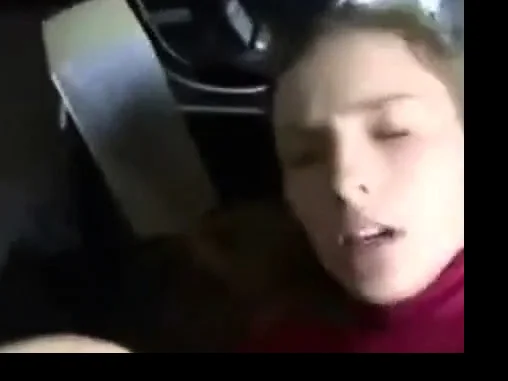Amateur anal quickie in office